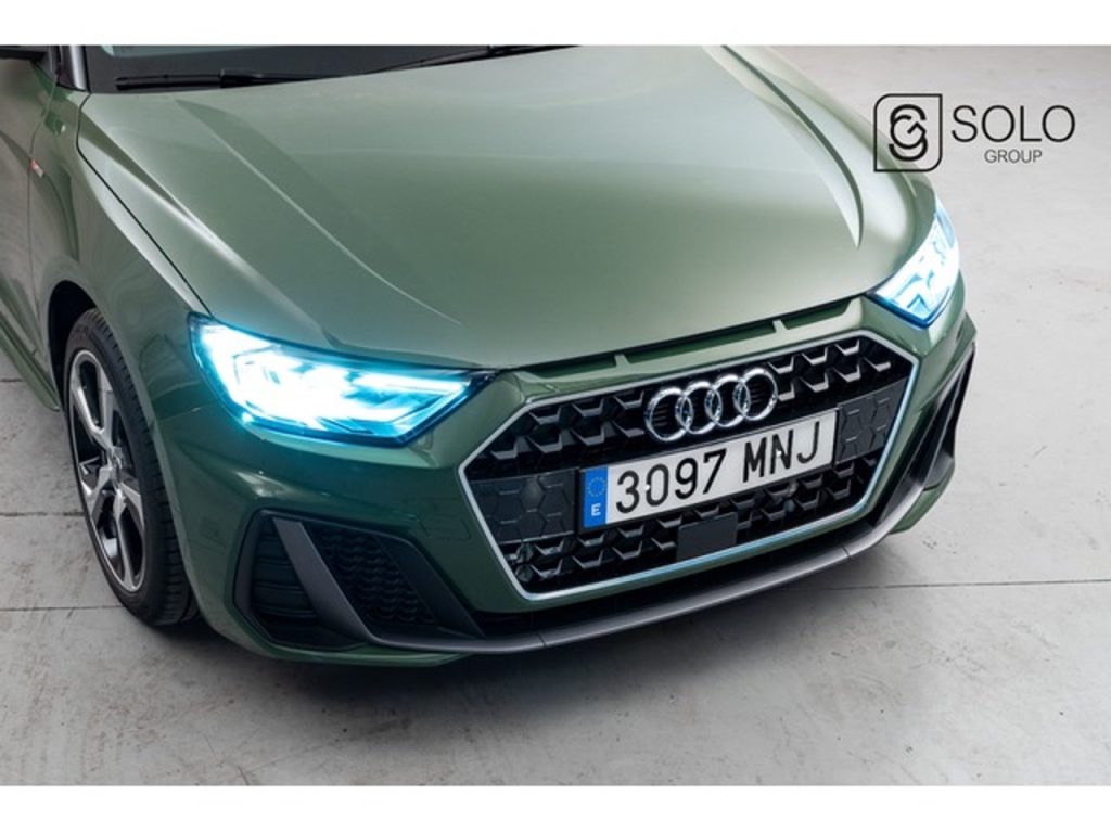 Audi A1 Sportback Adrenalin 30 TFSI 81kW S tron