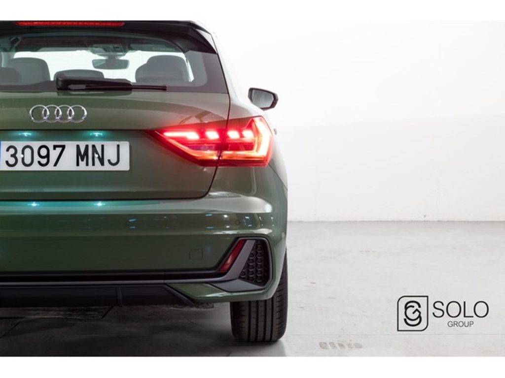 Audi A1 Sportback Adrenalin 30 TFSI 81kW S tron