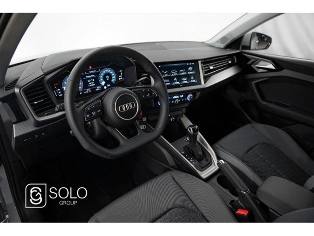 Audi A1 Sportback Adrenalin 30 TFSI 81kW S tron