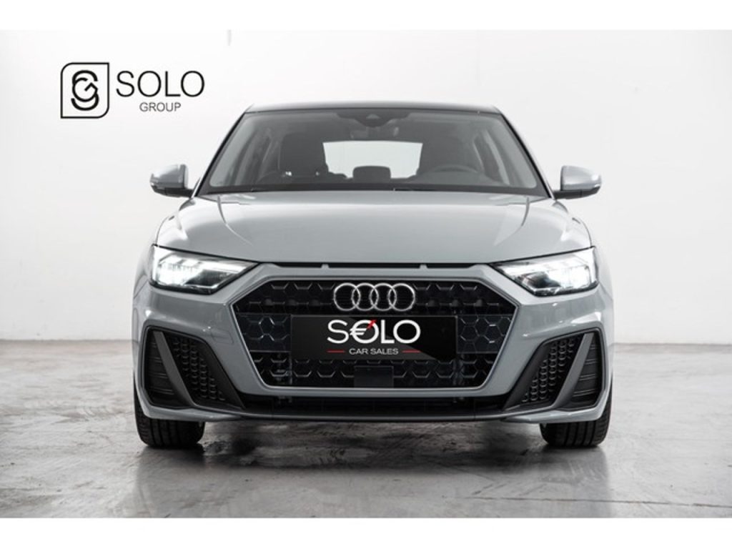 Audi A1 Sportback Adrenalin 30 TFSI 81kW S tron