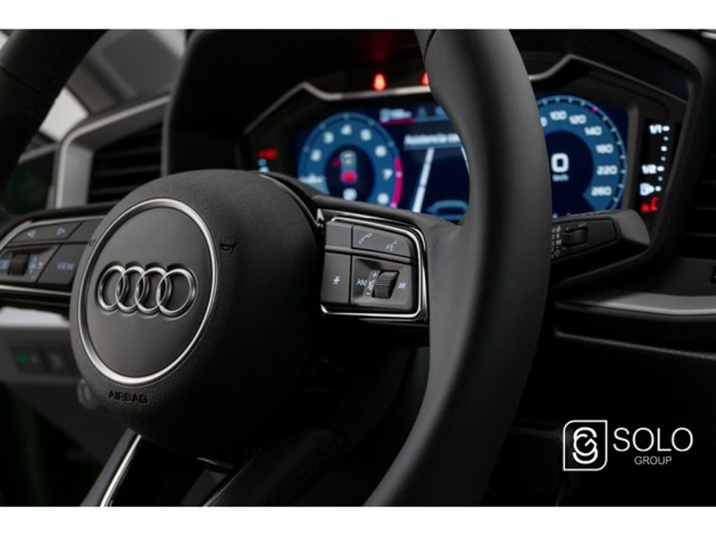 Audi A1 Sportback Adrenalin 30 TFSI 81kW S tron