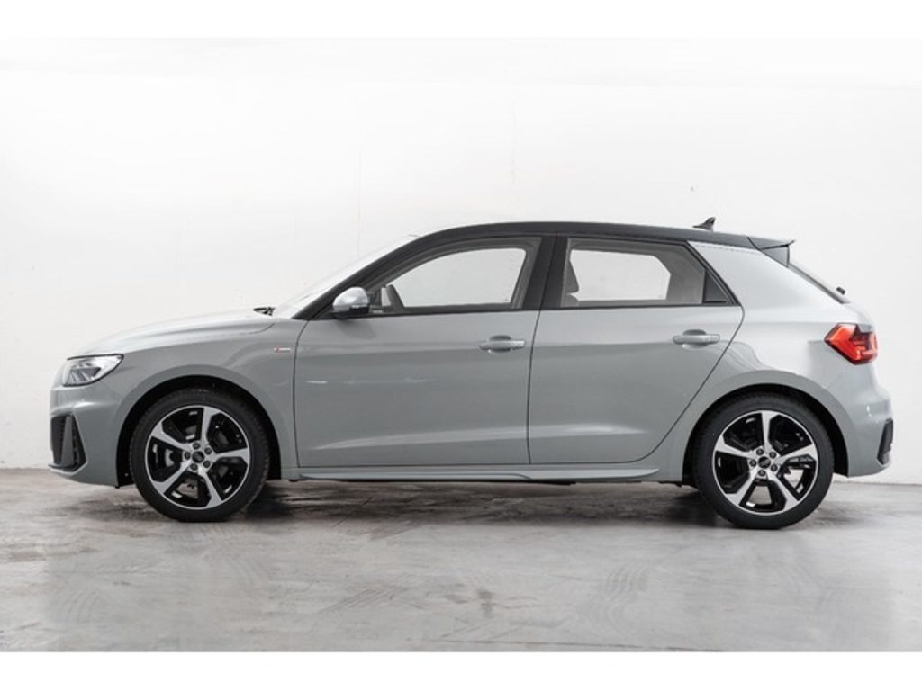 Audi A1 Sportback Adrenalin 30 TFSI 81kW S tron