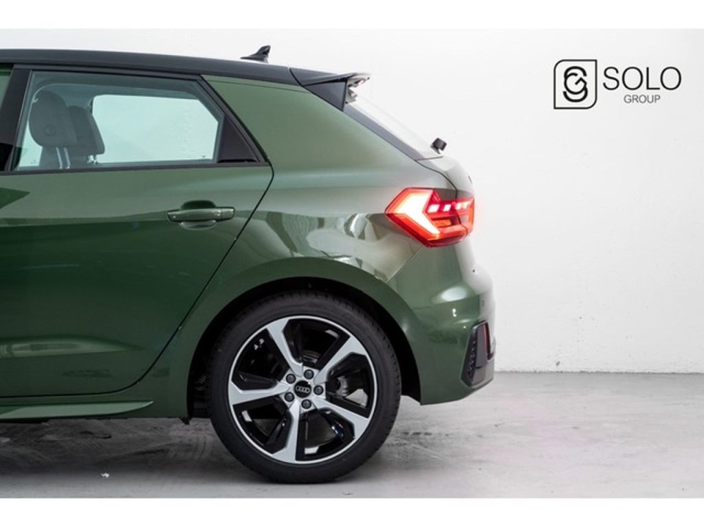 Audi A1 Sportback Adrenalin 30 TFSI 81kW S tron